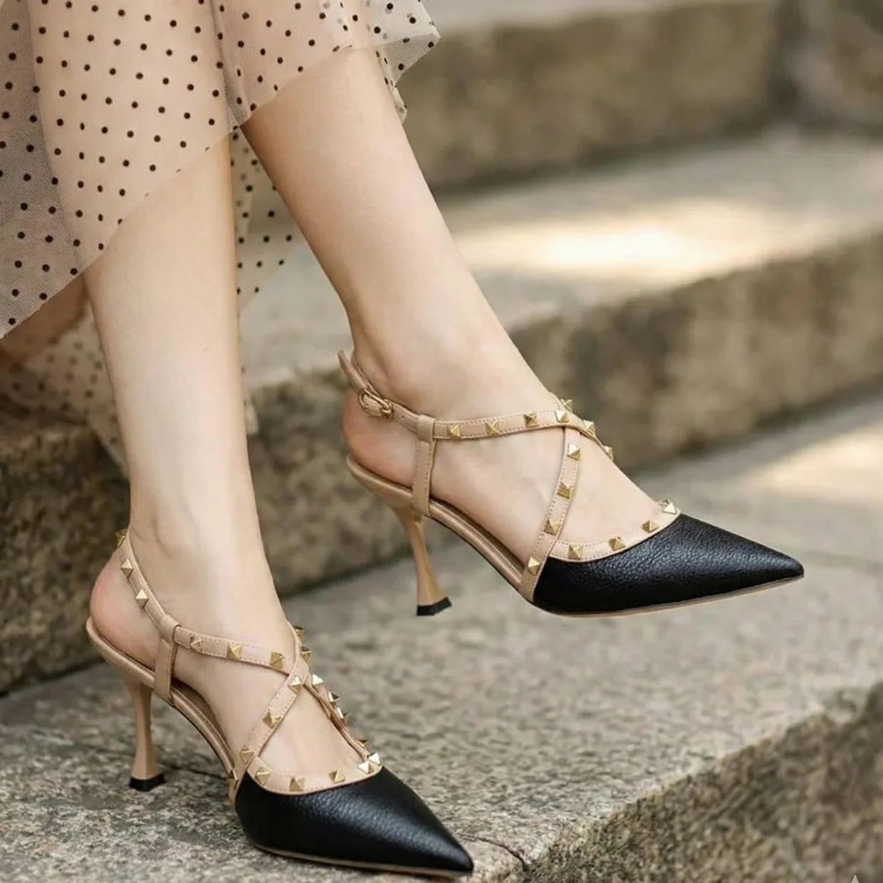Twirl heel - black