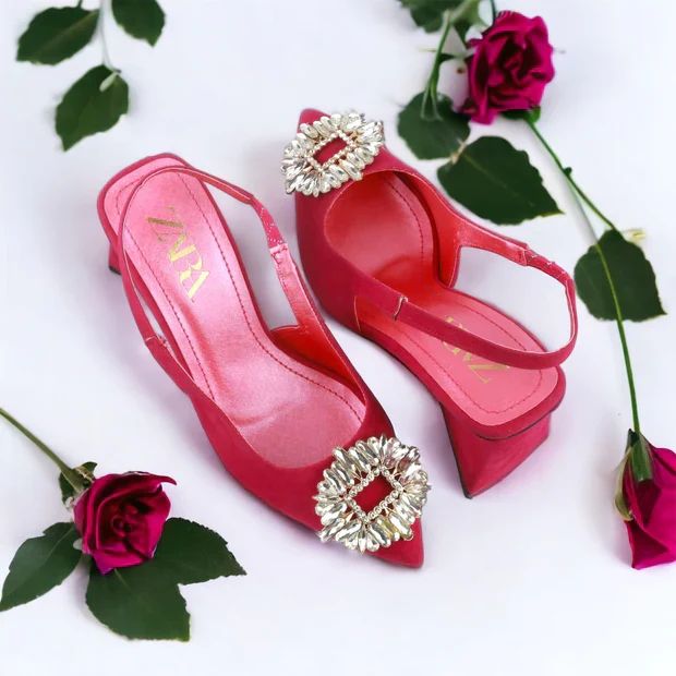 SPARK TRIANGLE BLOCK HEEL