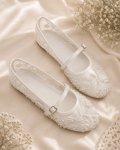PEARL BLOSSOM PUMPS - WHITE